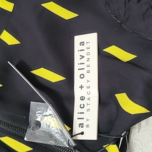 Alice +Olivia Ribbon Tape Black Neon Yellow Longsleeve Dress Size 6 - Picture 5 of 11